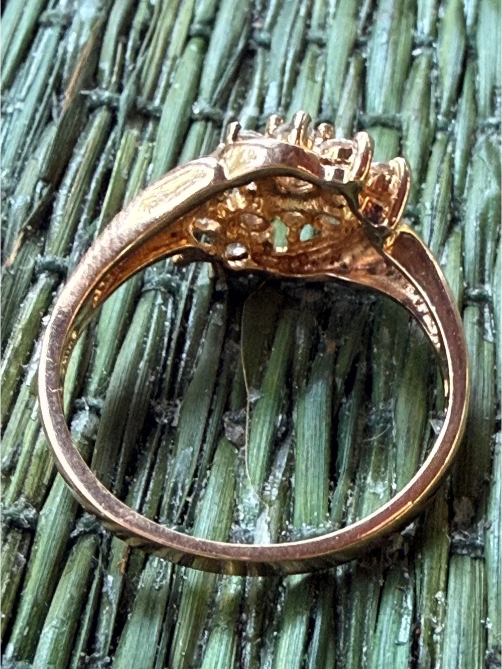 Vintage 925 Gold Vermeil Cubic Zirconia Diamond Cluster Bypass Ring